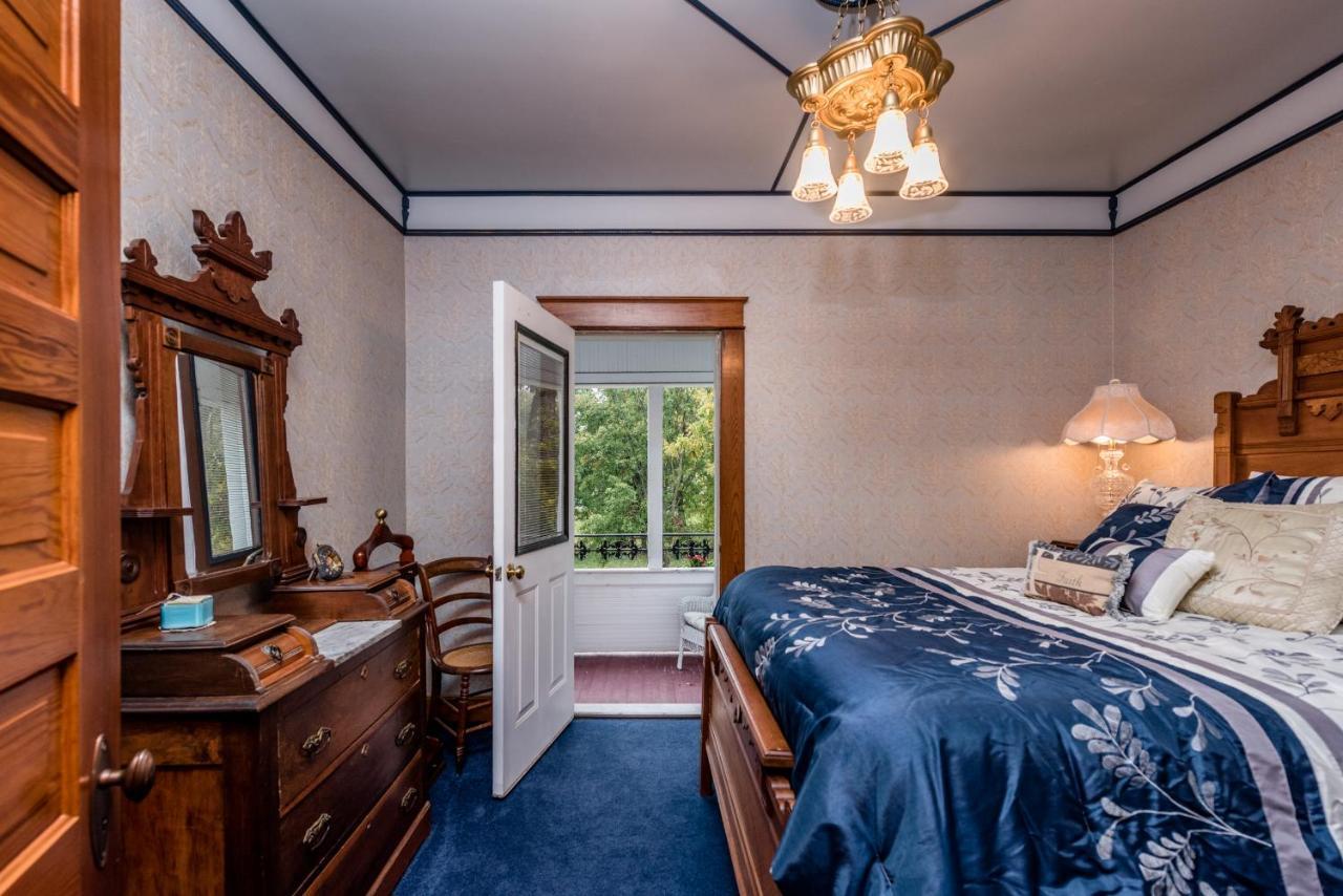 Conner House Bed And Breakfast Prairie du Rocher Exterior photo